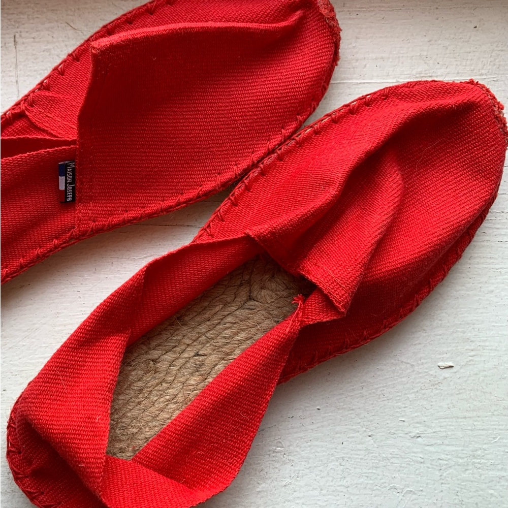 Espadrille in red, perfect summer shoe, Maison Joseph